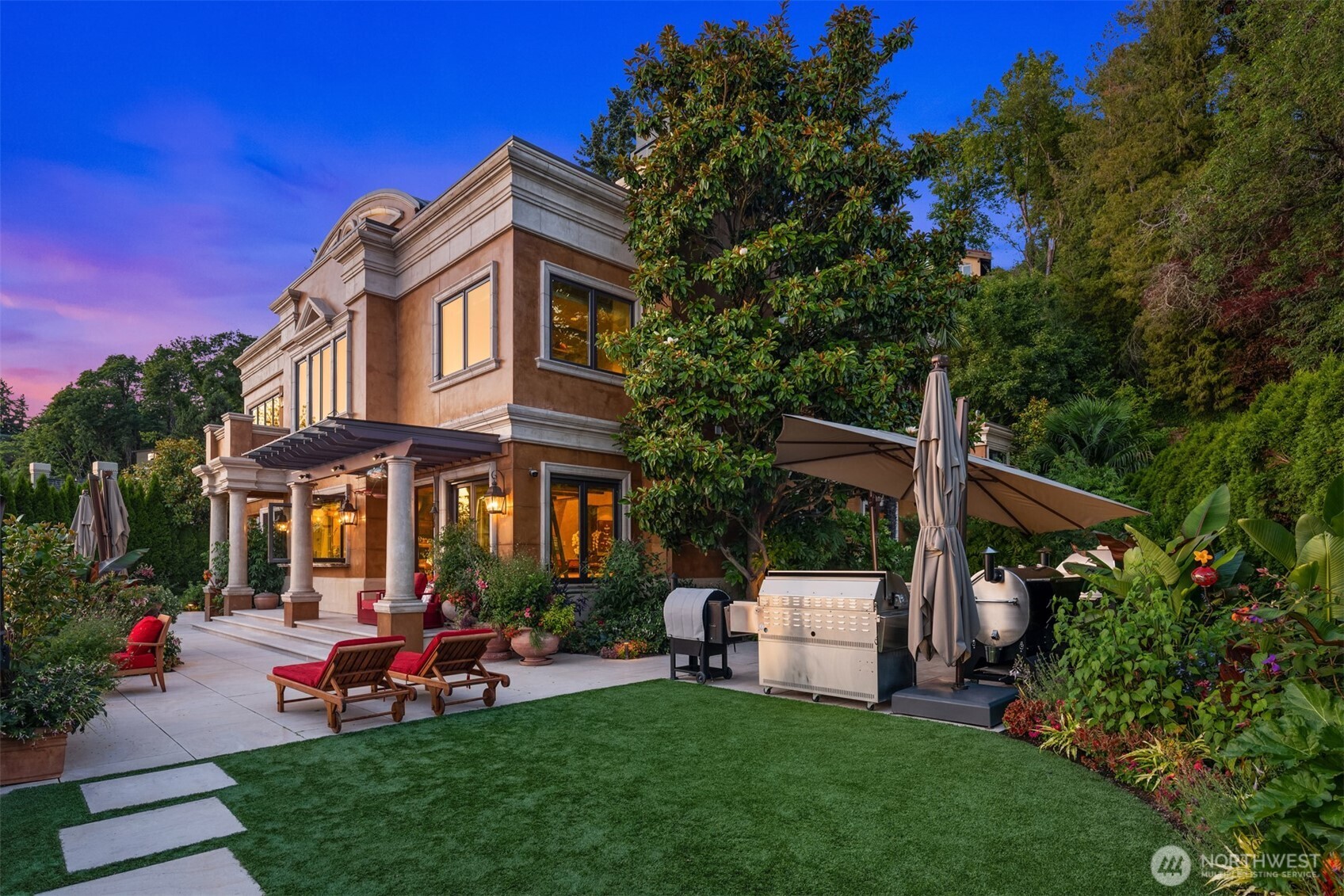 3639 West Mercer Way Mercer Island, WA 98040 - Photo 37 of 40