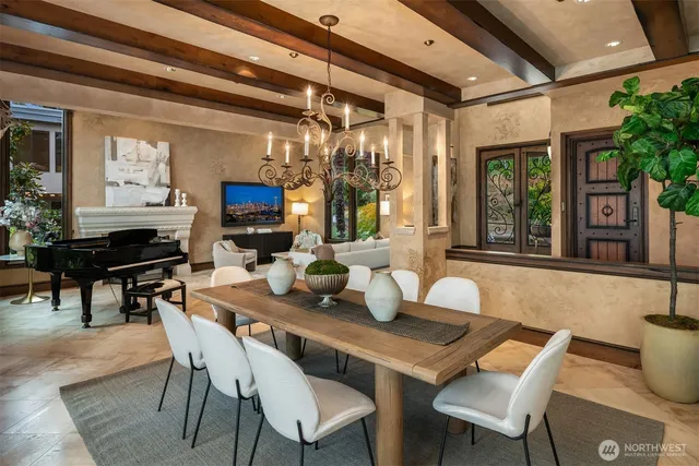 $9,995,000 | 3639 West Mercer Way, Mercer Island, WA 98040