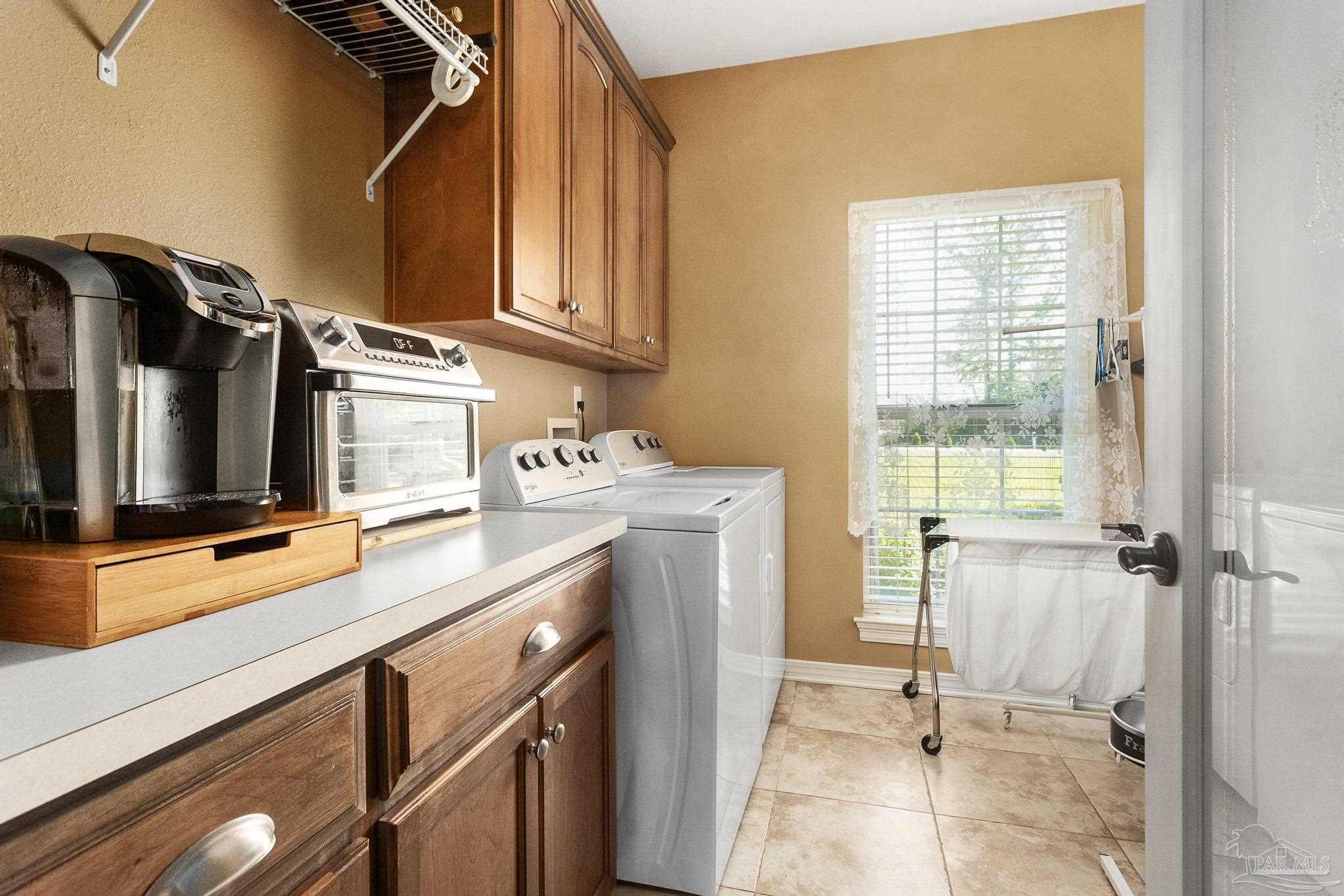 2667 Segrest Road Milton, FL 32571 - Photo 16 of 38 Gallery Image 16