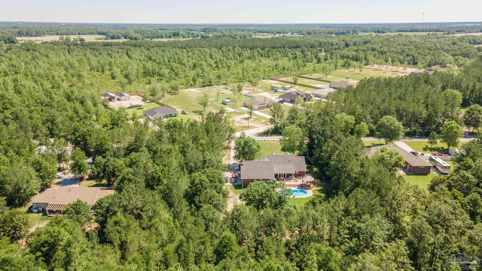 2667 Segrest Road Milton, FL 32571 - Photo 36 of 38 Gallery Image 36