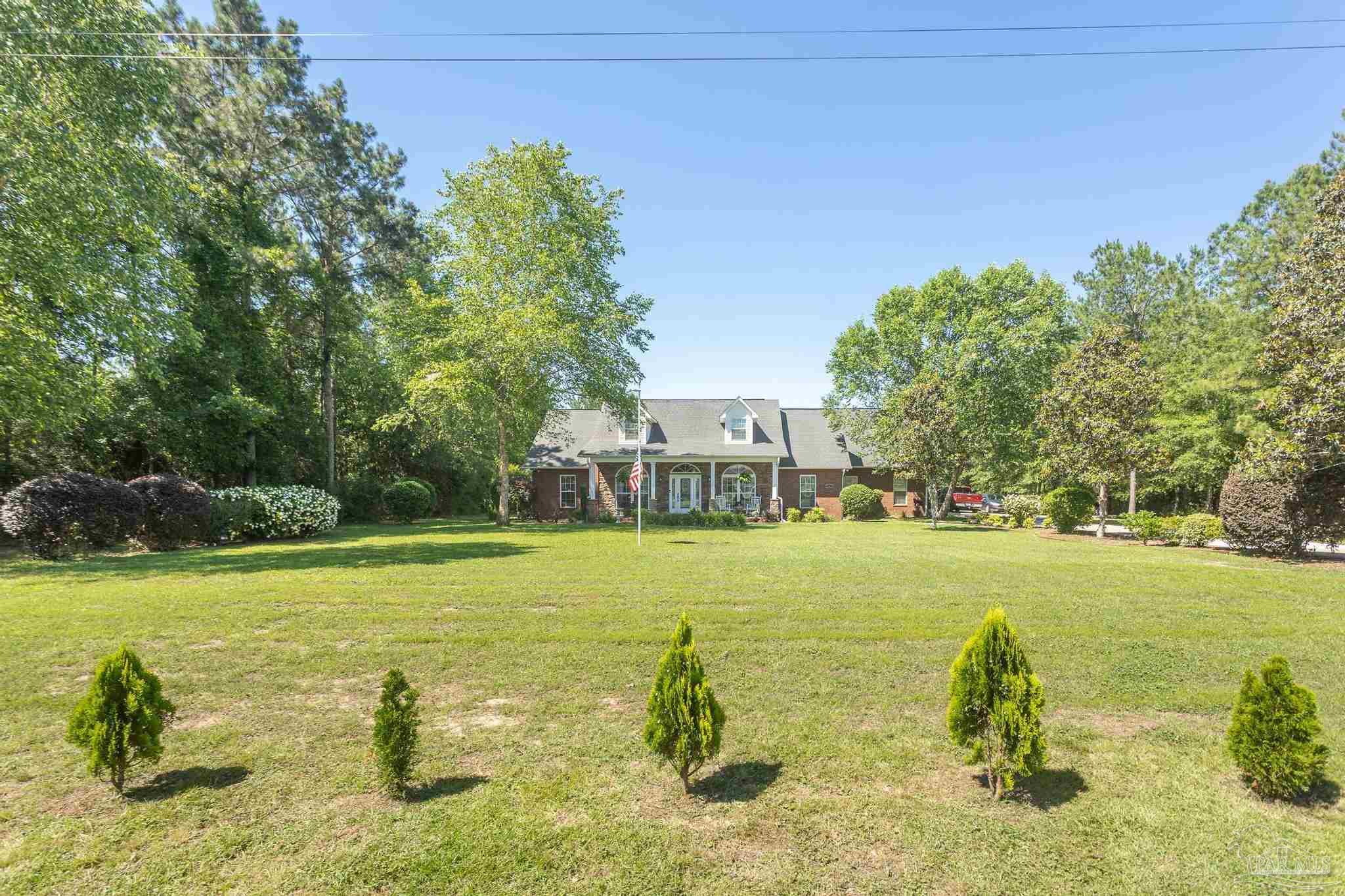 2667 Segrest Road Milton, FL 32571 - Photo 5 of 38 Gallery Image 5