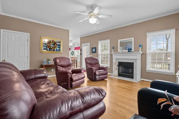 $699,900 | 465 Harpeth Meadows Drive, Kingston Springs, TN 37082
