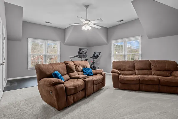 $699,900 | 465 Harpeth Meadows Drive, Kingston Springs, TN 37082