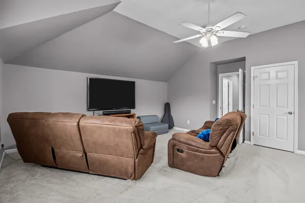 $699,900 | 465 Harpeth Meadows Drive, Kingston Springs, TN 37082
