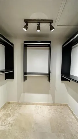 $2,000 | 18240 Midway Road, Unit 104, Dallas, TX 75287