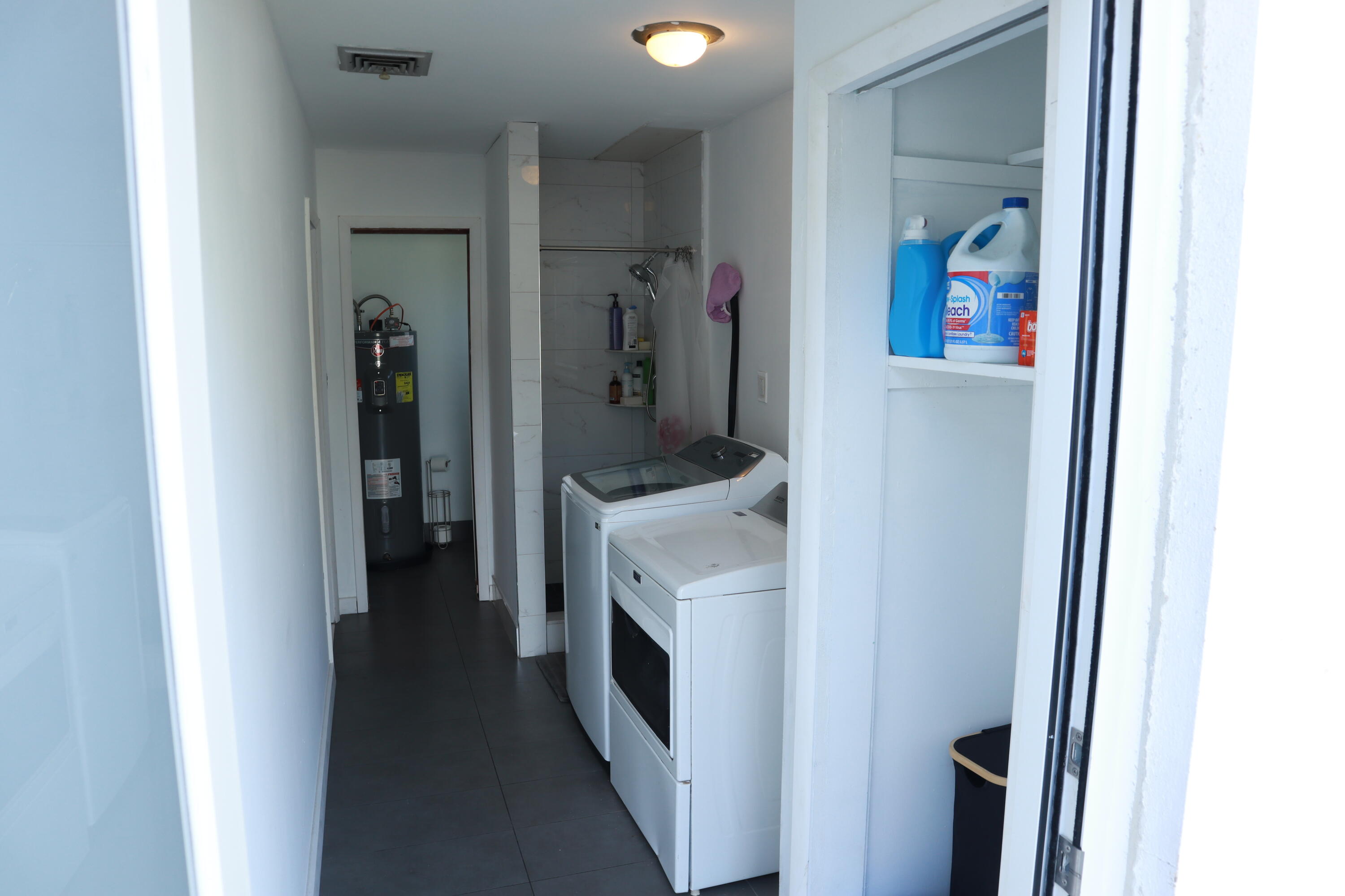 360 Kismet Avenue Pahokee, FL 33476 - Photo 2 of 100 IMG_6932