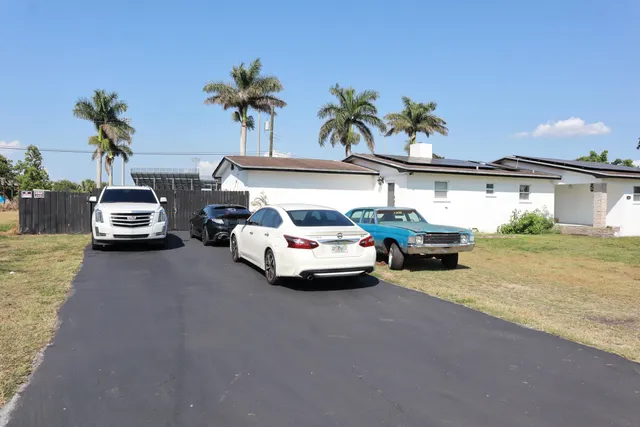 $470,000 | 360 Kismet Avenue, Pahokee, FL 33476