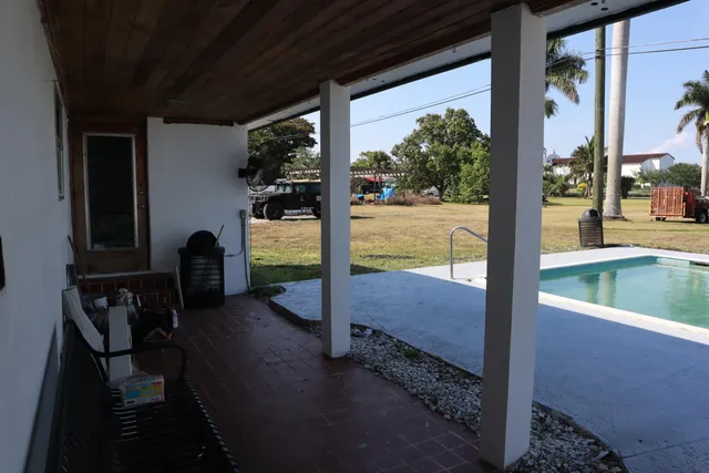 $470,000 | 360 Kismet Avenue, Pahokee, FL 33476