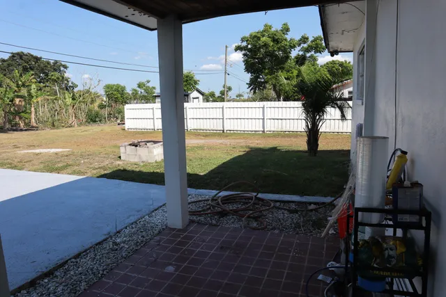 $470,000 | 360 Kismet Avenue, Pahokee, FL 33476