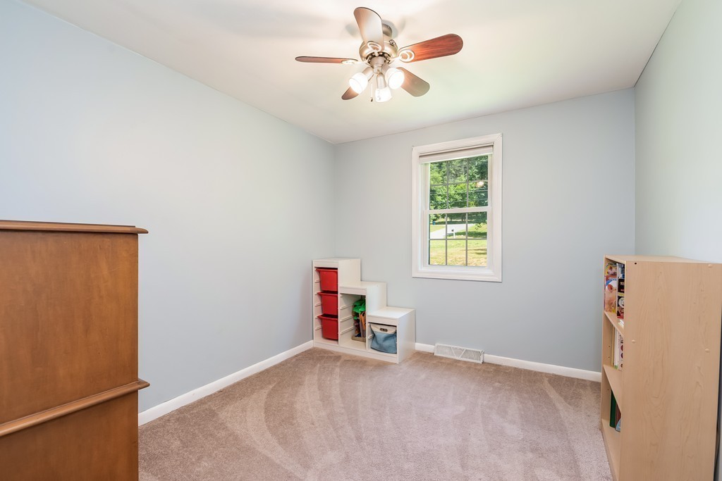 613 Townsend Road Groton, MA 01450 - Photo 12 of 29 Gallery Image 12