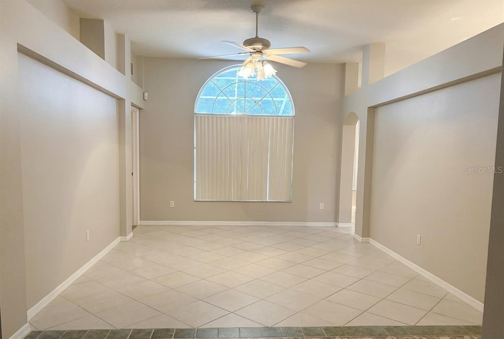1625 Powder Ridge Drive Valrico, FL 33594 - Photo 5 of 24
