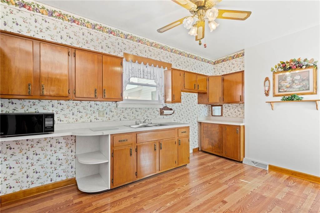 1703 Maratta Road Aliquippa, PA 15001 - Photo 9 of 21 Gallery Image 9