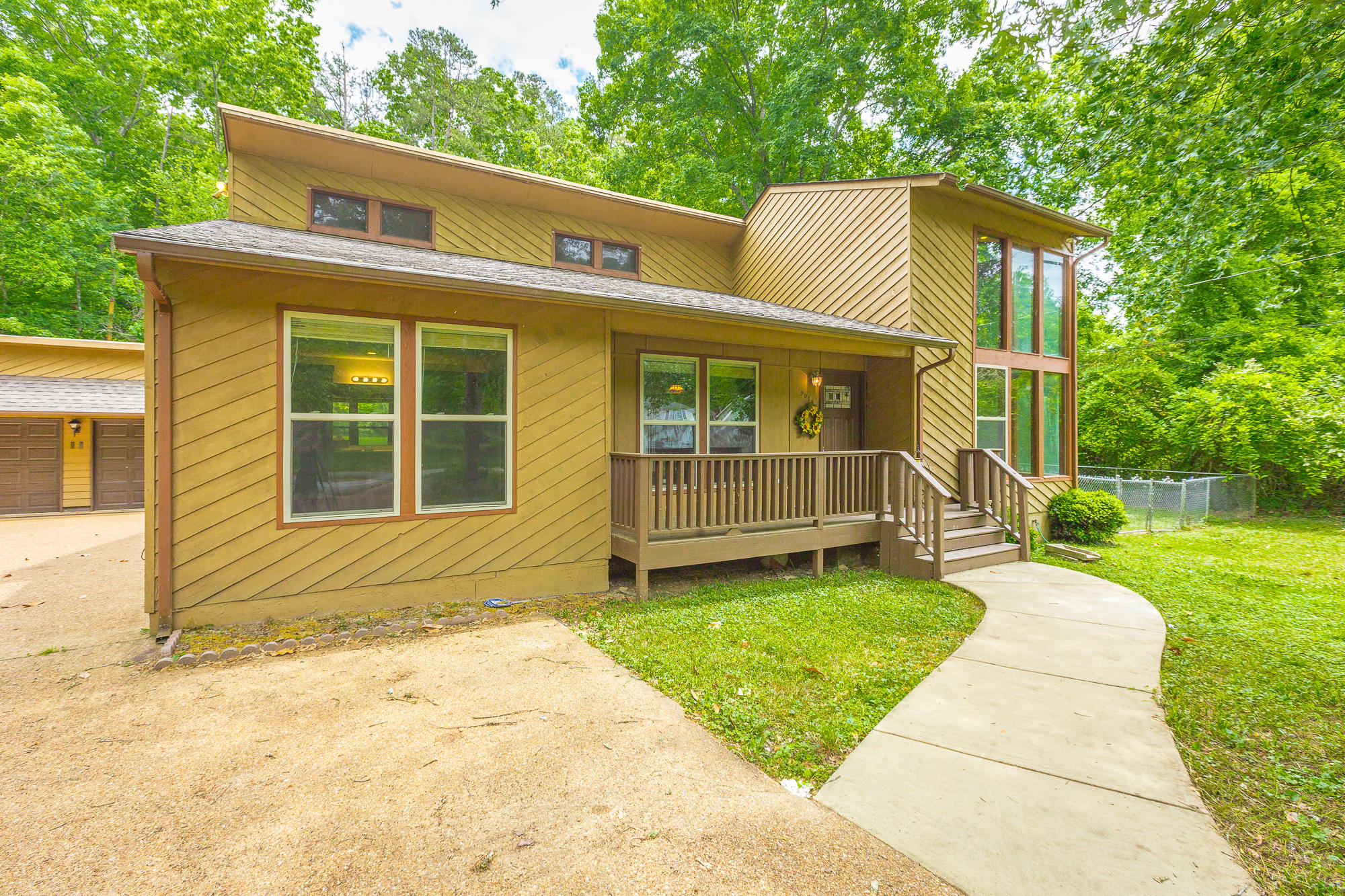 9015 Standifer Gap Road Chattanooga, TN 37421 - Photo 3 of 53 9015 Standifer Gap HD-3