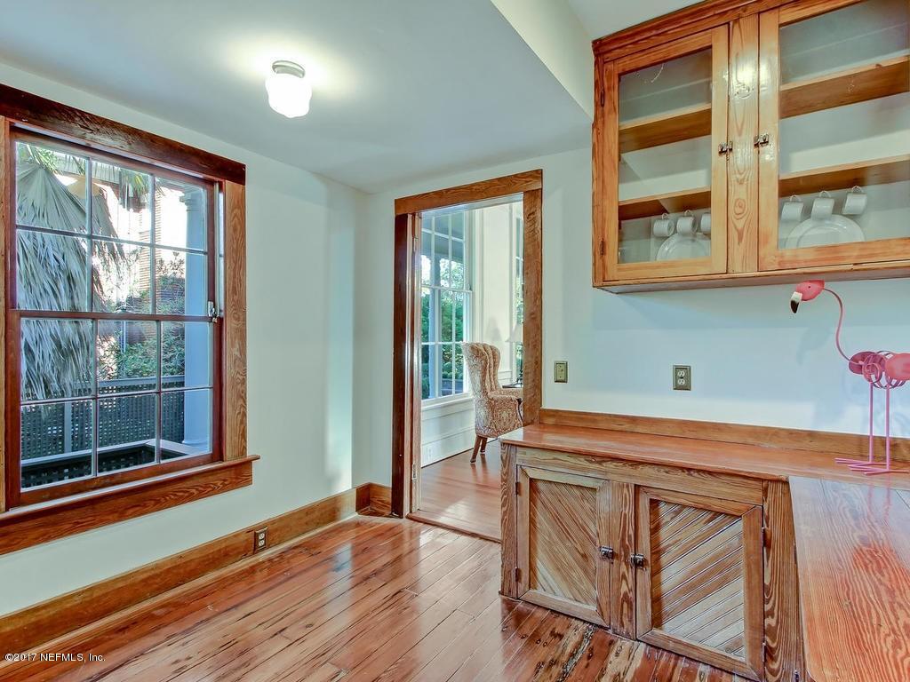2959 Riverside Avenue Jacksonville, FL 32205 - Photo 16 of 48 Butlers pantry 2