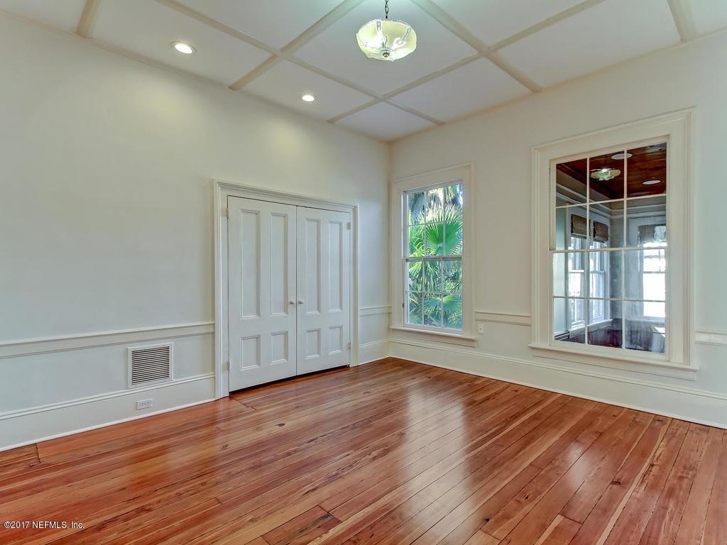 2959 Riverside Avenue Jacksonville, FL 32205 - Photo 33 of 48 Large secondary bedroom