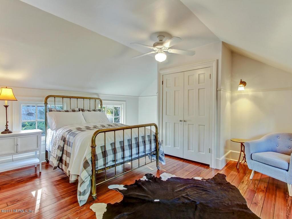 2959 Riverside Avenue Jacksonville, FL 32205 - Photo 39 of 48 Guest suite