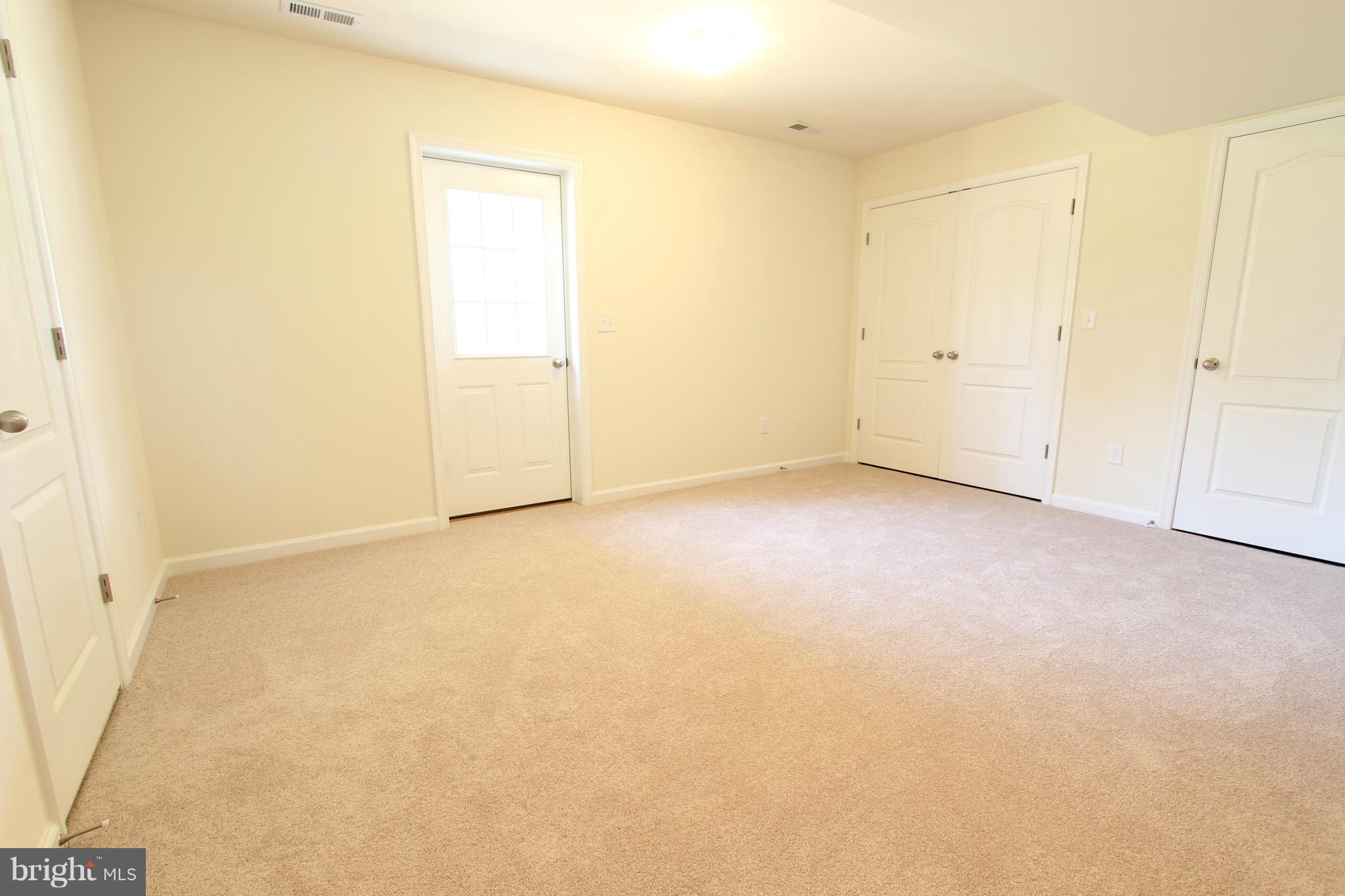 334 Lots Road Stevensville, MD 21666 - Photo 21 of 24 Family Room