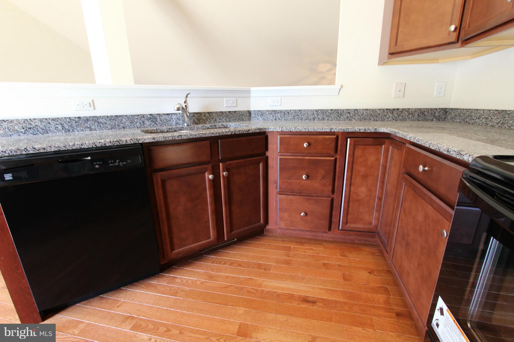 334 Lots Road Stevensville, MD 21666 - Photo 4 of 24 Kitchen