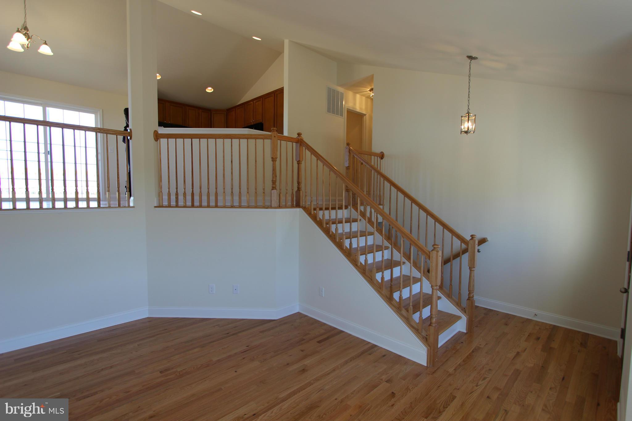 334 Lots Road Stevensville, MD 21666 - Photo 9 of 24 Living Room