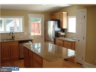 1220 Manor Road Havertown, PA 19083 - Photo 6 of 12 Kitchen