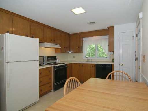 30 Freedom Road Providence, RI 02909 - Photo 3 of 12 Other.