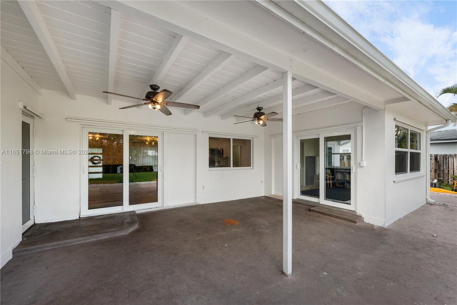 4601 Jackson Street Hollywood, FL 33021 - Photo 21 of 33