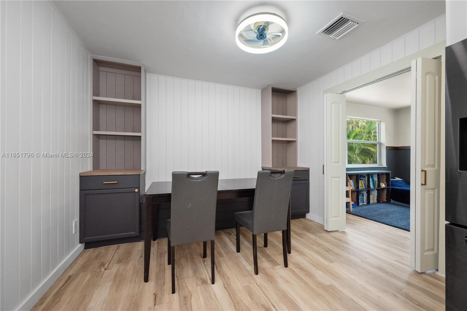 4601 Jackson Street Hollywood, FL 33021 - Photo 7 of 33