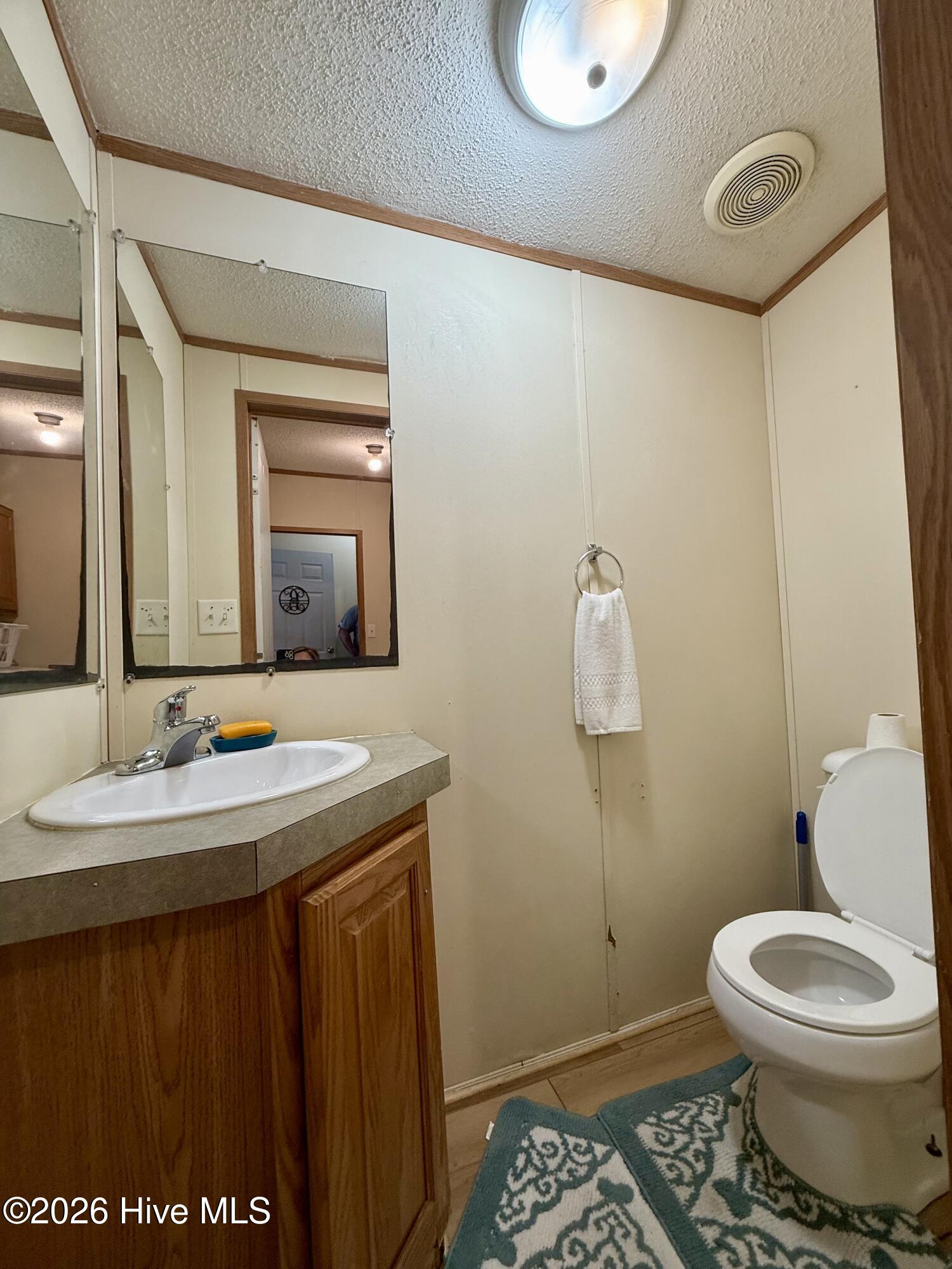 102 Belcher Road Williamston, NC 27892 - Photo 64 of 64 1/2 Bathroom