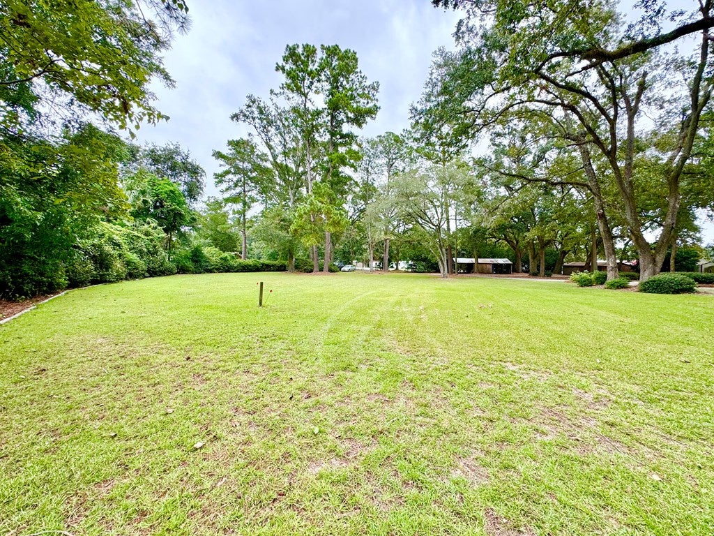 2231 James Road Valdosta, GA 31601 - Photo 5 of 39 Gallery Image 5