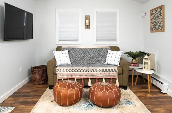 $2,200 | 38 Hilltop Avenue, Unit COTTAGE, Middletown, RI 02842