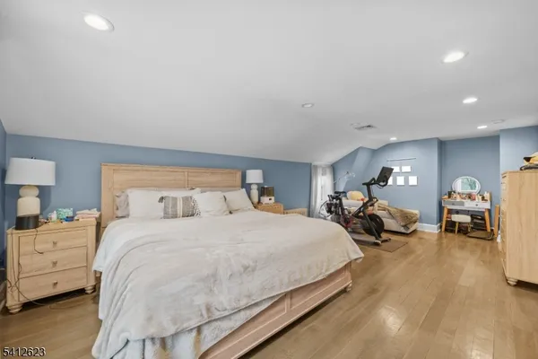 $4,000 | 92 Myrtle Avenue, Cedar Grove, NJ 07009