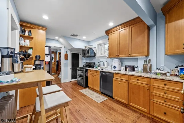 $4,000 | 92 Myrtle Avenue, Cedar Grove, NJ 07009