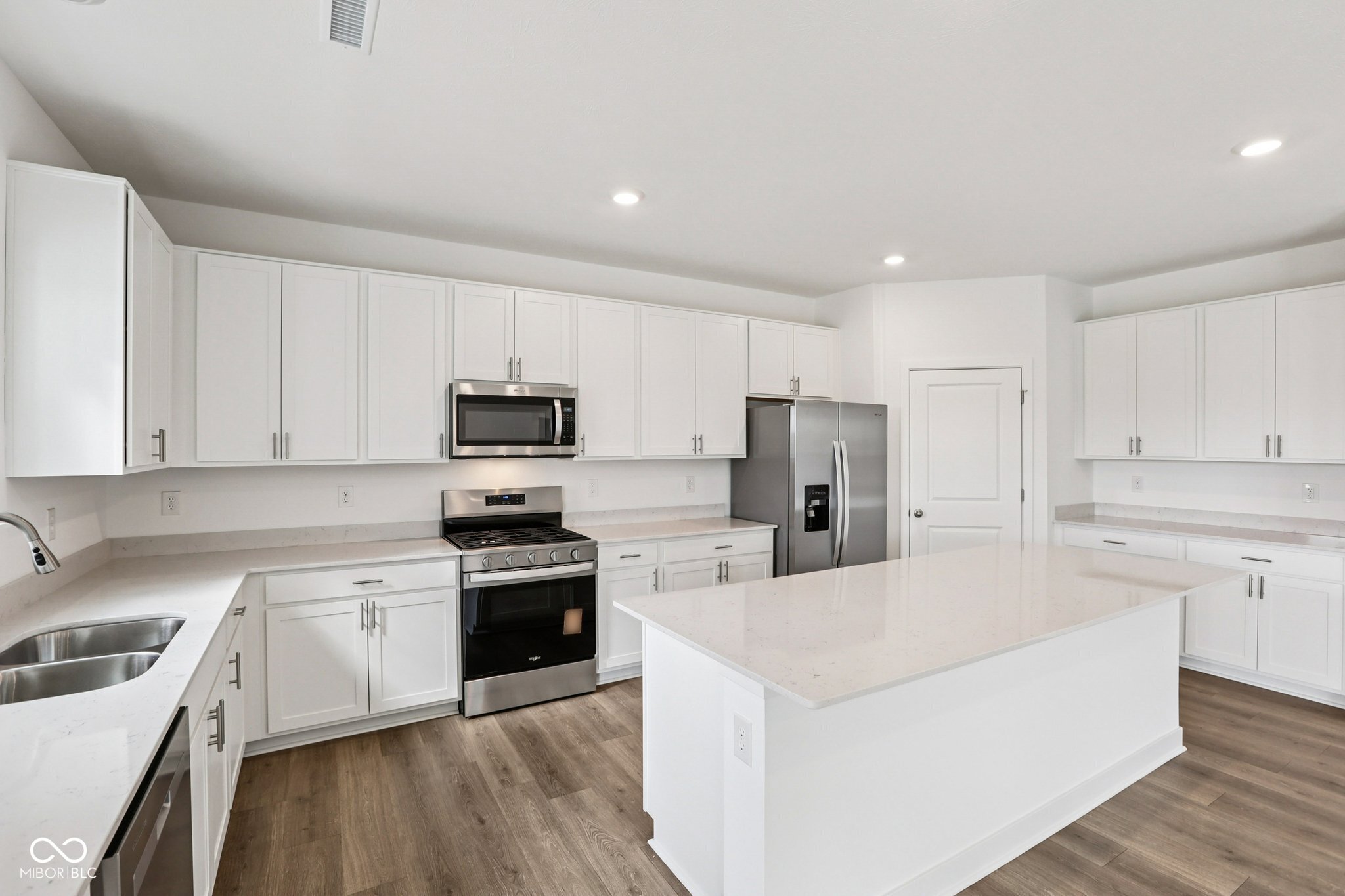 1233 Bert Road Danville, IN 46122 - Photo 18 of 58