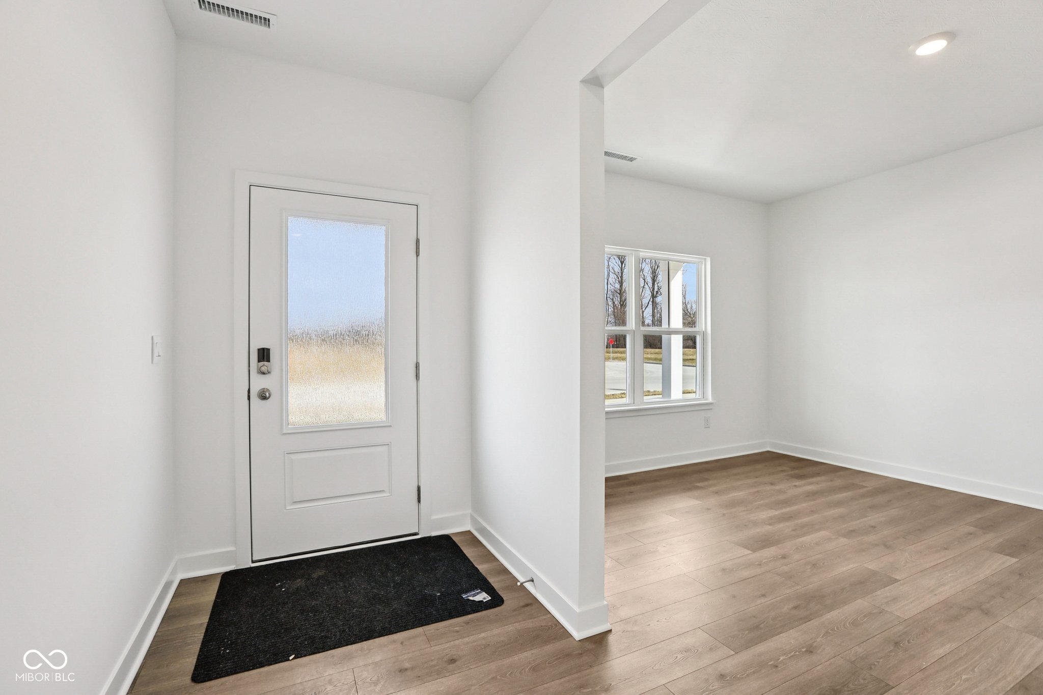 1233 Bert Road Danville, IN 46122 - Photo 4 of 58