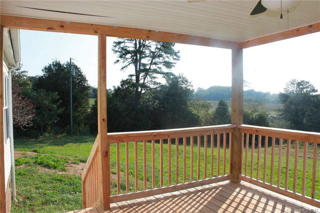 327 Silvers Lake Road Rutherfordton, NC 28139 - Photo 6 of 24