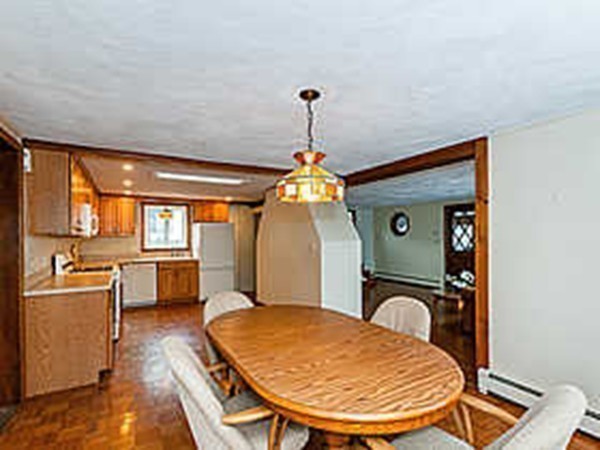 45 Bicknell Road Weymouth, MA 02191 - Photo 5 of 24 Gallery Image 5