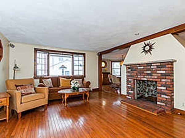 45 Bicknell Road Weymouth, MA 02191 - Photo 8 of 24 Gallery Image 8