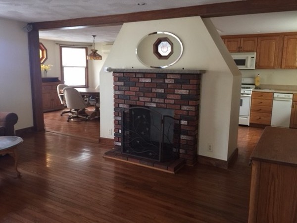 45 Bicknell Road Weymouth, MA 02191 - Photo 9 of 24 Gallery Image 9