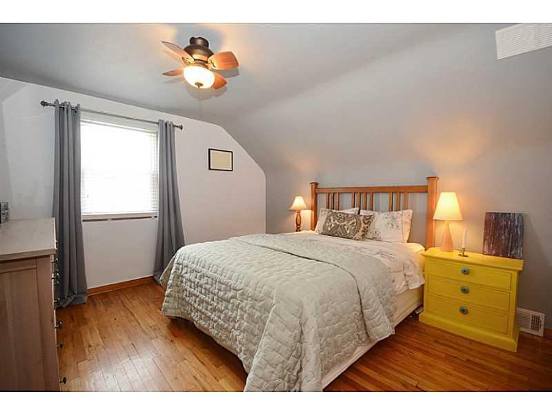 4278 Glen Lytle Road Greenfield, PA 15217 - Photo 11 of 25 Master Bedroom.