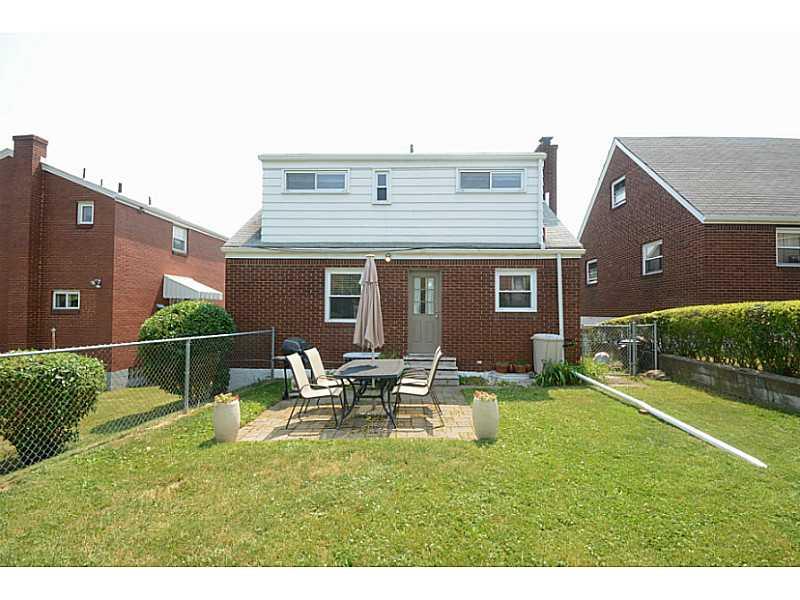 4278 Glen Lytle Road Greenfield, PA 15217 - Photo 24 of 25 Exterior Back.