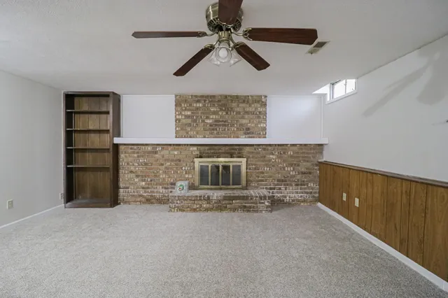 $220,000 | 2215 South Lori Lane, Wichita, KS 67207