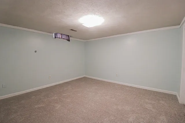 $220,000 | 2215 South Lori Lane, Wichita, KS 67207