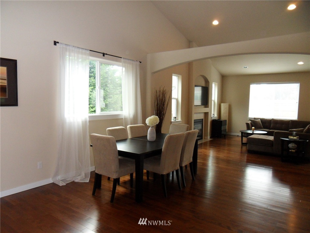 2 212th Street Southwest Bothell, WA 98021 - Photo 3 of 20