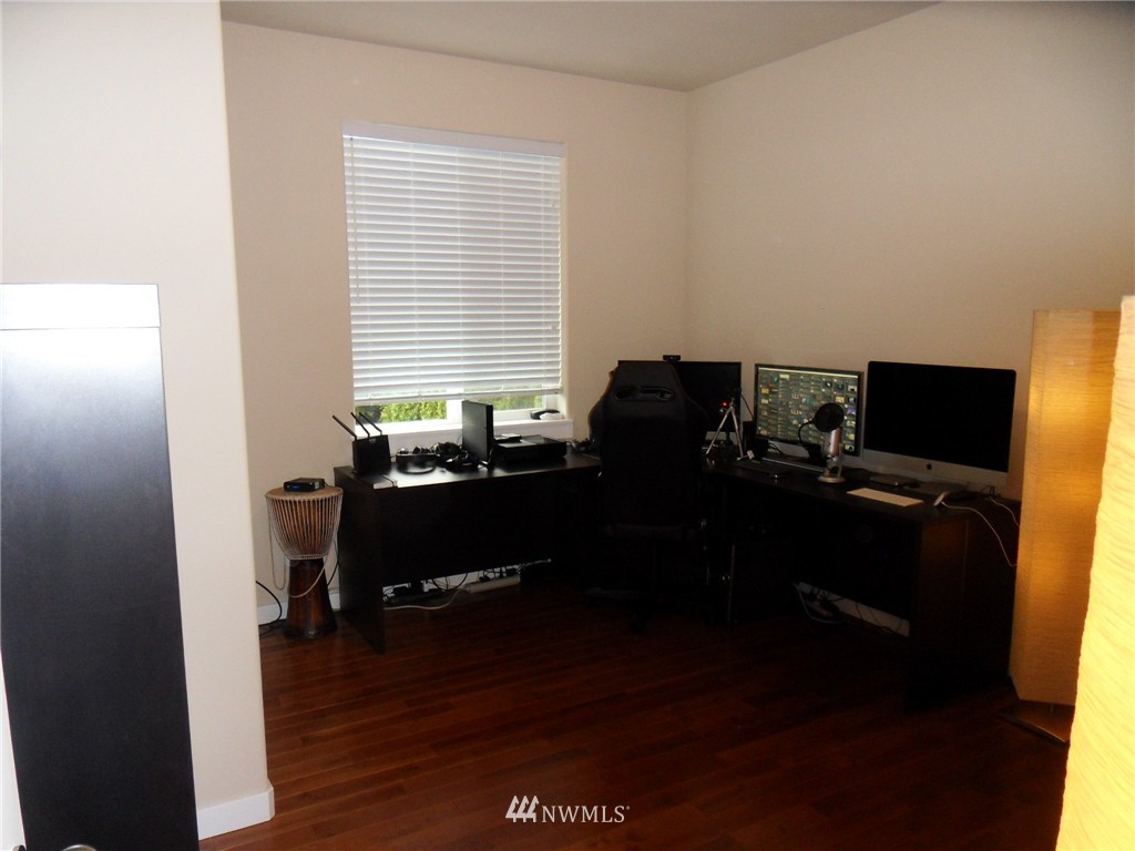 2 212th Street Southwest Bothell, WA 98021 - Photo 9 of 20