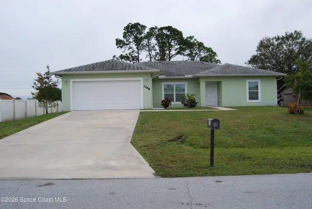 $2,200 | 1048 Hunt Street Northwest, Palm Bay, FL 32907