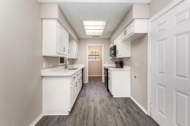 $275,000 | 5014 Brookhollow Drive, Sachse, TX 75048