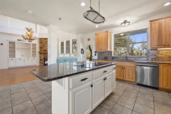 $1,299,999 | 815 Elliott Ranch Road, Buda, TX 78610