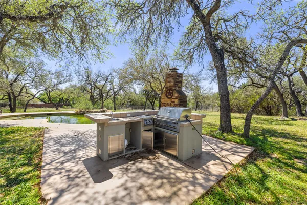 $1,299,999 | 815 Elliott Ranch Road, Buda, TX 78610