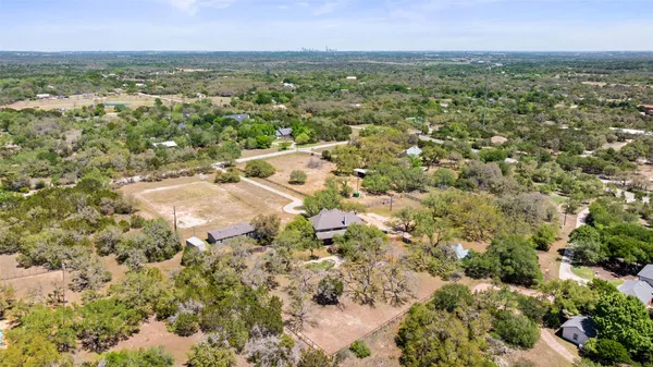 $1,299,999 | 815 Elliott Ranch Road, Buda, TX 78610
