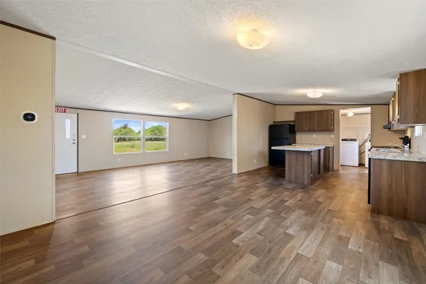 $1,299,999 | 815 Elliott Ranch Road, Buda, TX 78610